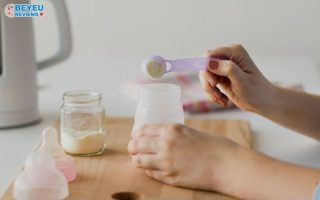 Những lưu ý cần nhớ khi pha và cho bé sử dụng sữa công thức